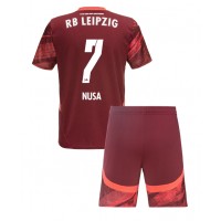 Billiga RB Leipzig Antonio Nusa #7 Barnkläder Borta fotbollskläder till baby 2024-25 Kortärmad (+ Korta byxor)